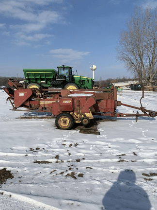 Main image New Holland 275