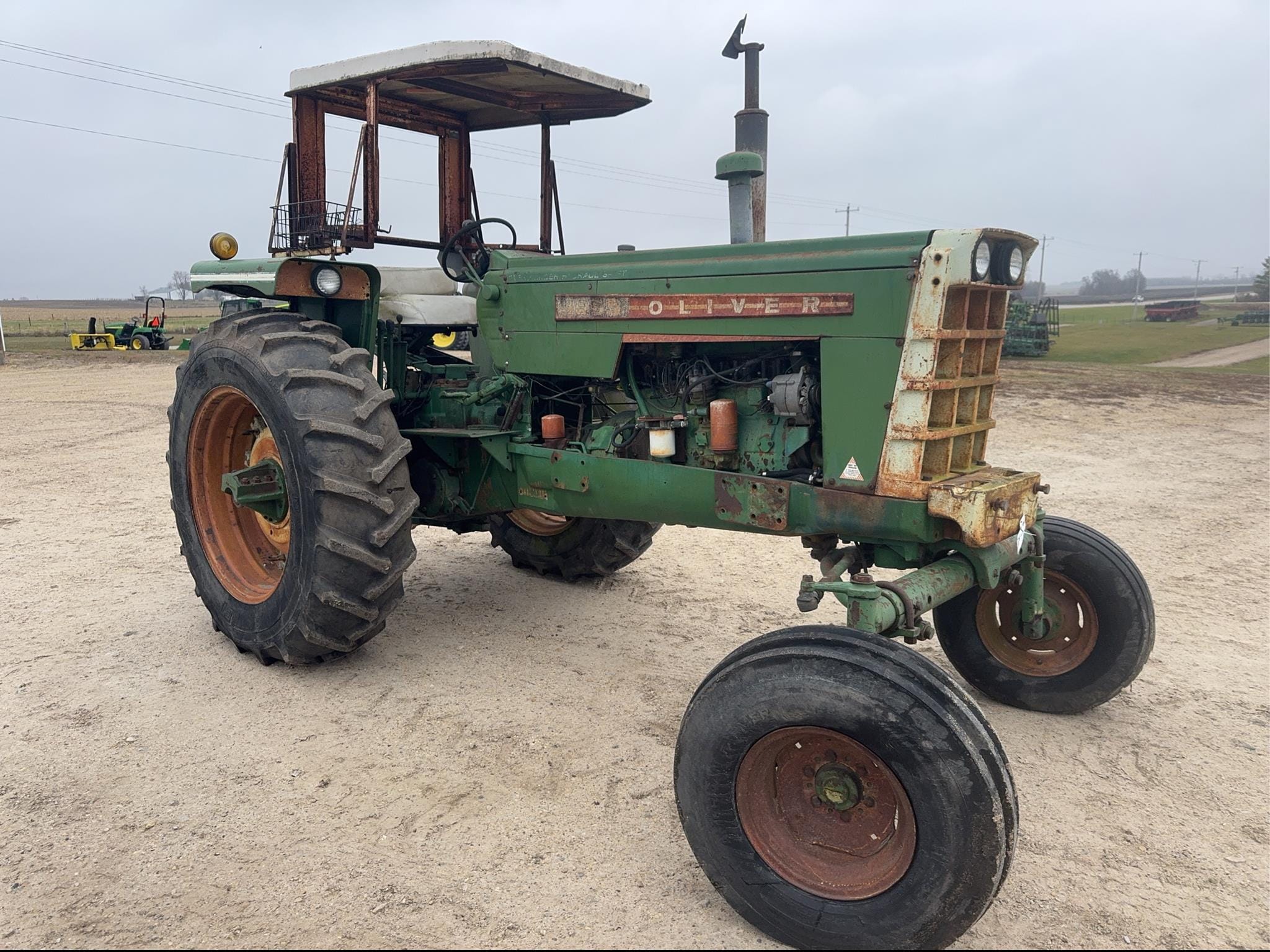 1971 Oliver 1655 Equipment Image0