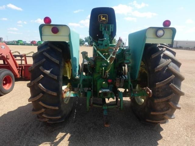 Image of Oliver 1755 equipment image 3