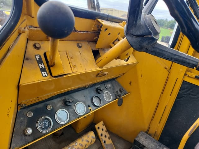 Image of Allis Chalmers 940 equipment image 3