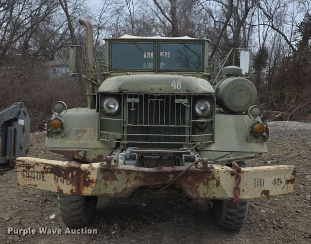 Image of American M813 equipment image 1