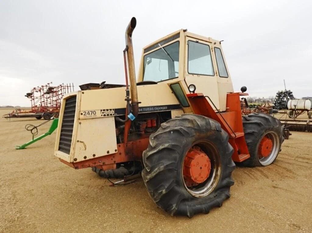1972 J.I. Case 2470 Equipment Image0