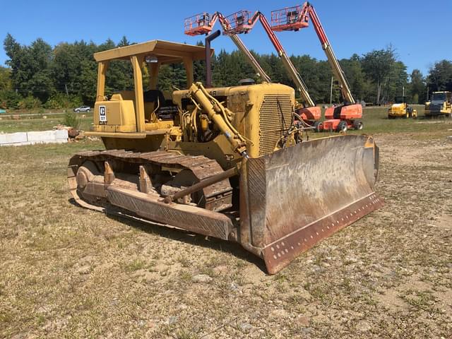 Image of Caterpillar D7E equipment image 2