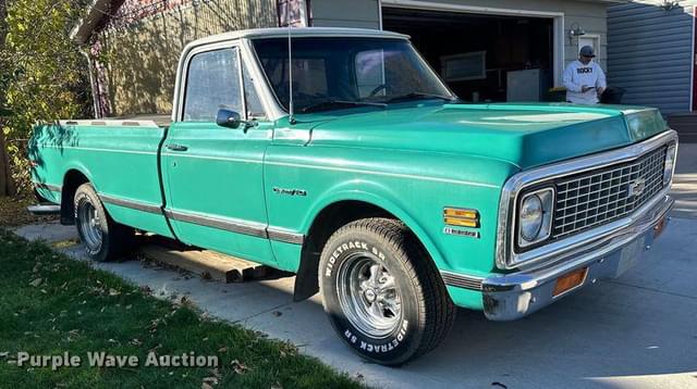 Image of Chevrolet C10 equipment image 2