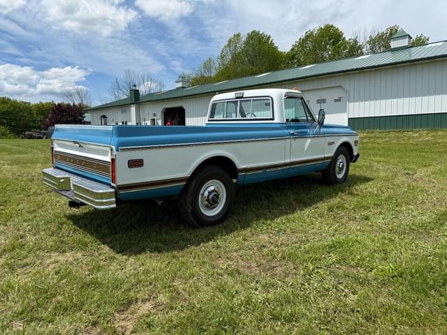 Image of Chevrolet C20 equipment image 4