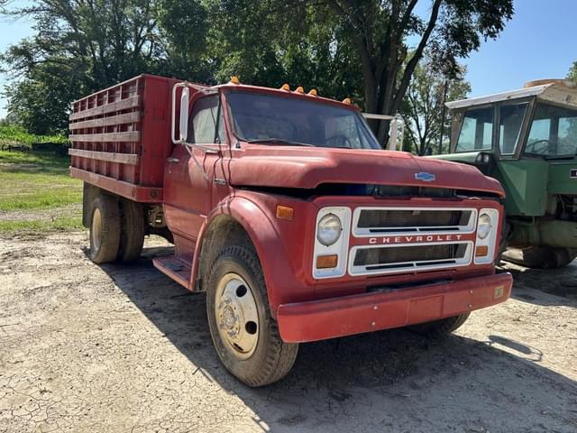 Image of Chevrolet C50 equipment image 4