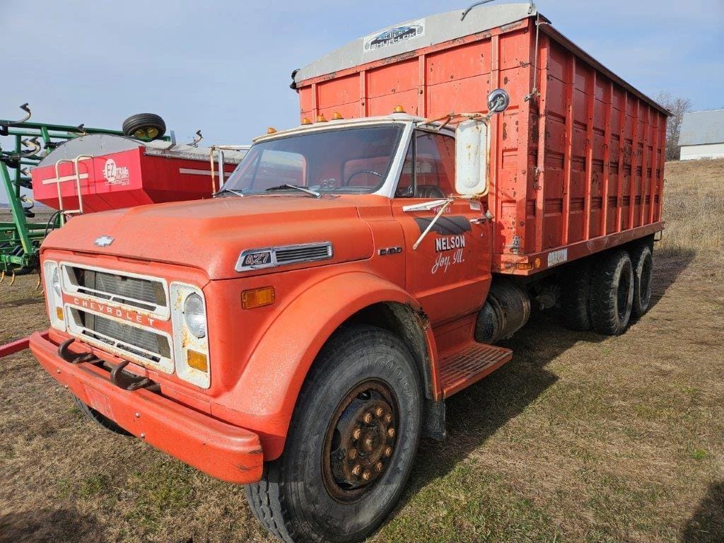 Main image Chevrolet C60