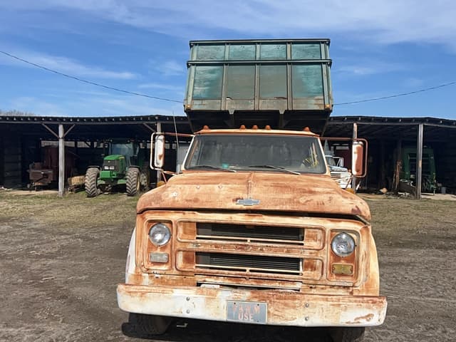 Image of Chevrolet C50 equipment image 4