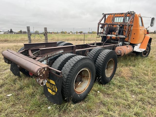 Image of Chevrolet C-80 equipment image 4