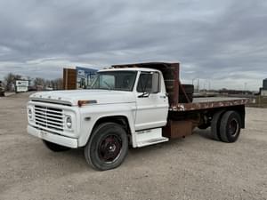 1972 Ford F-600 Image