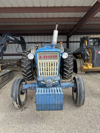 Image of Ford 5000 equipment image 2