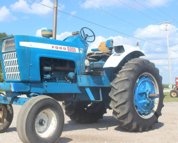 Main image Ford 8000