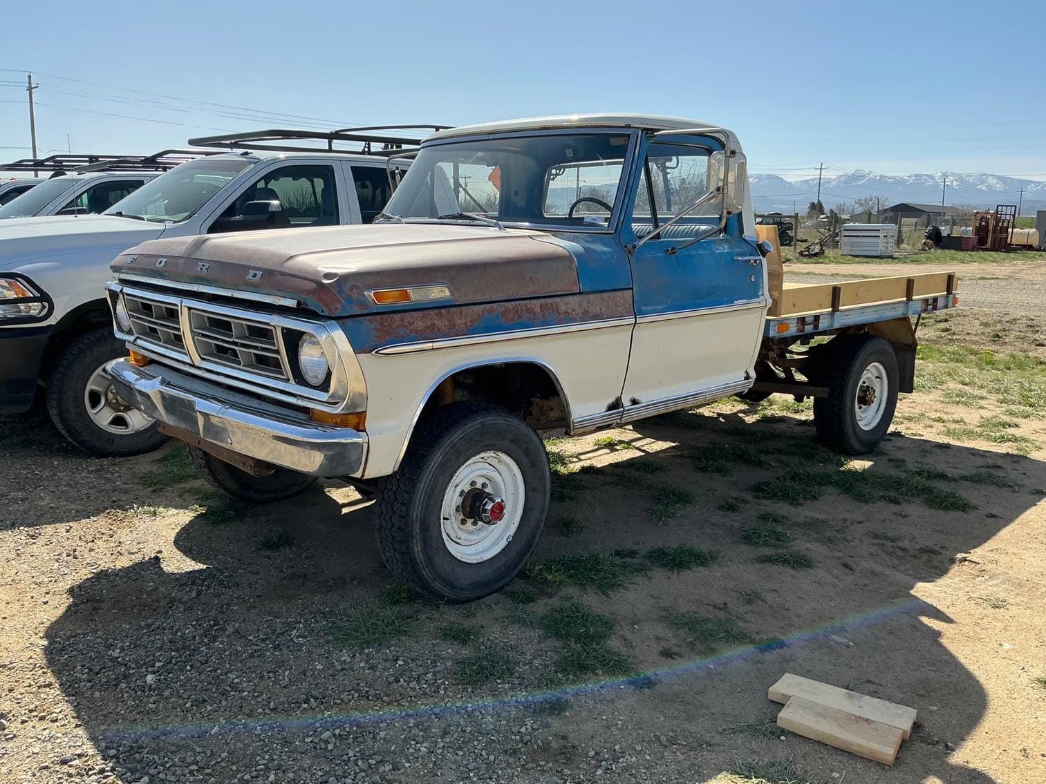 1972 Ford F-250 Equipment Image0
