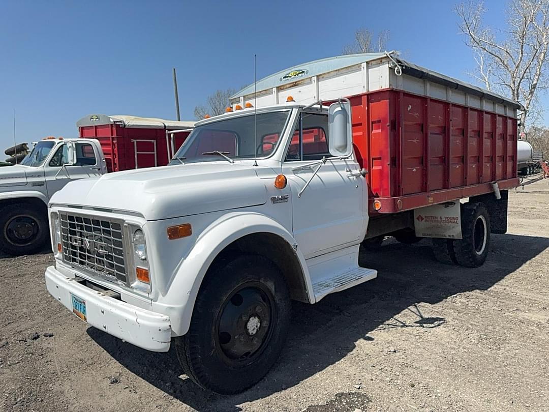Image of GMC 5500 Primary image