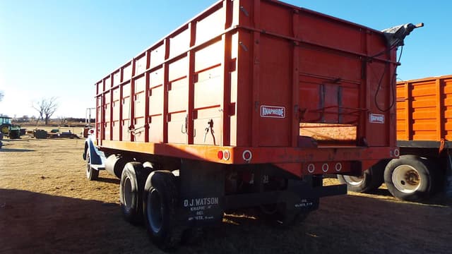 Image of GMC 6500 equipment image 2