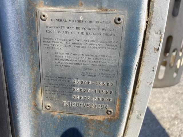 Image of GMC 9500 equipment image 4