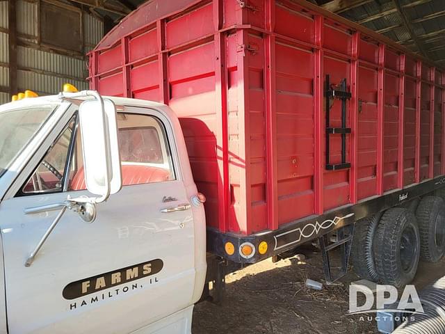 Image of GMC C6500 equipment image 1