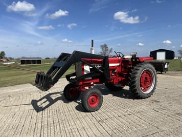 Main image International Harvester 656