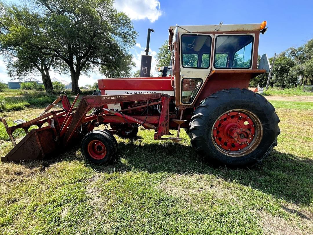 Image of International Harvester 766 Primary image