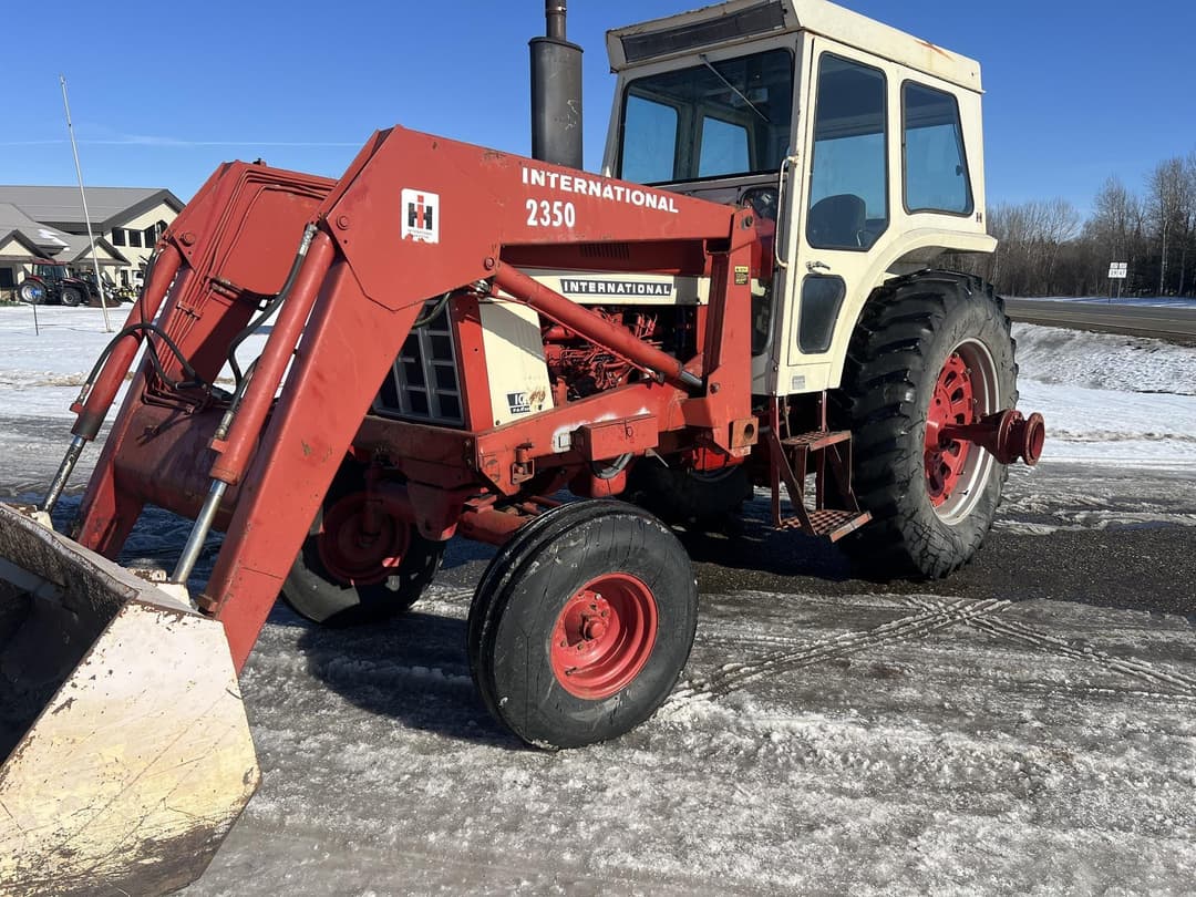 Image of International Harvester 1066 Primary image