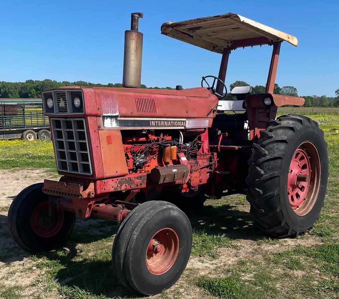 Image of International Harvester 1466 Primary image
