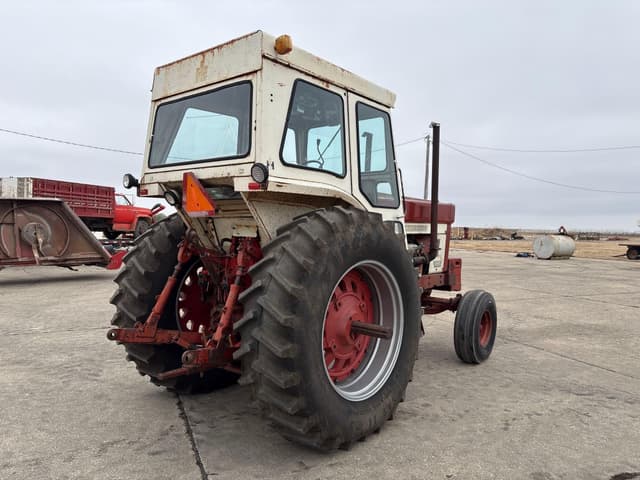 Image of International Harvester 1468 equipment image 2