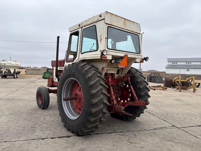 Image of International Harvester 1468 equipment image 4