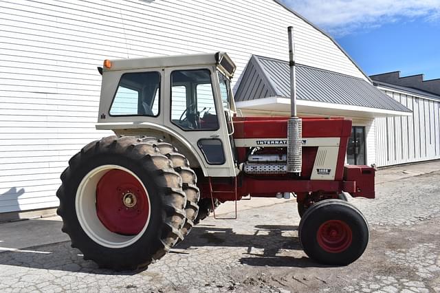 Image of International Harvester 1468 equipment image 1