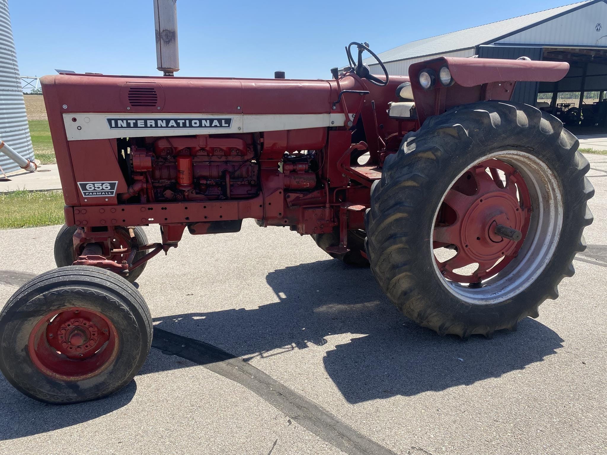 1972 International Harvester 656D Equipment Image0