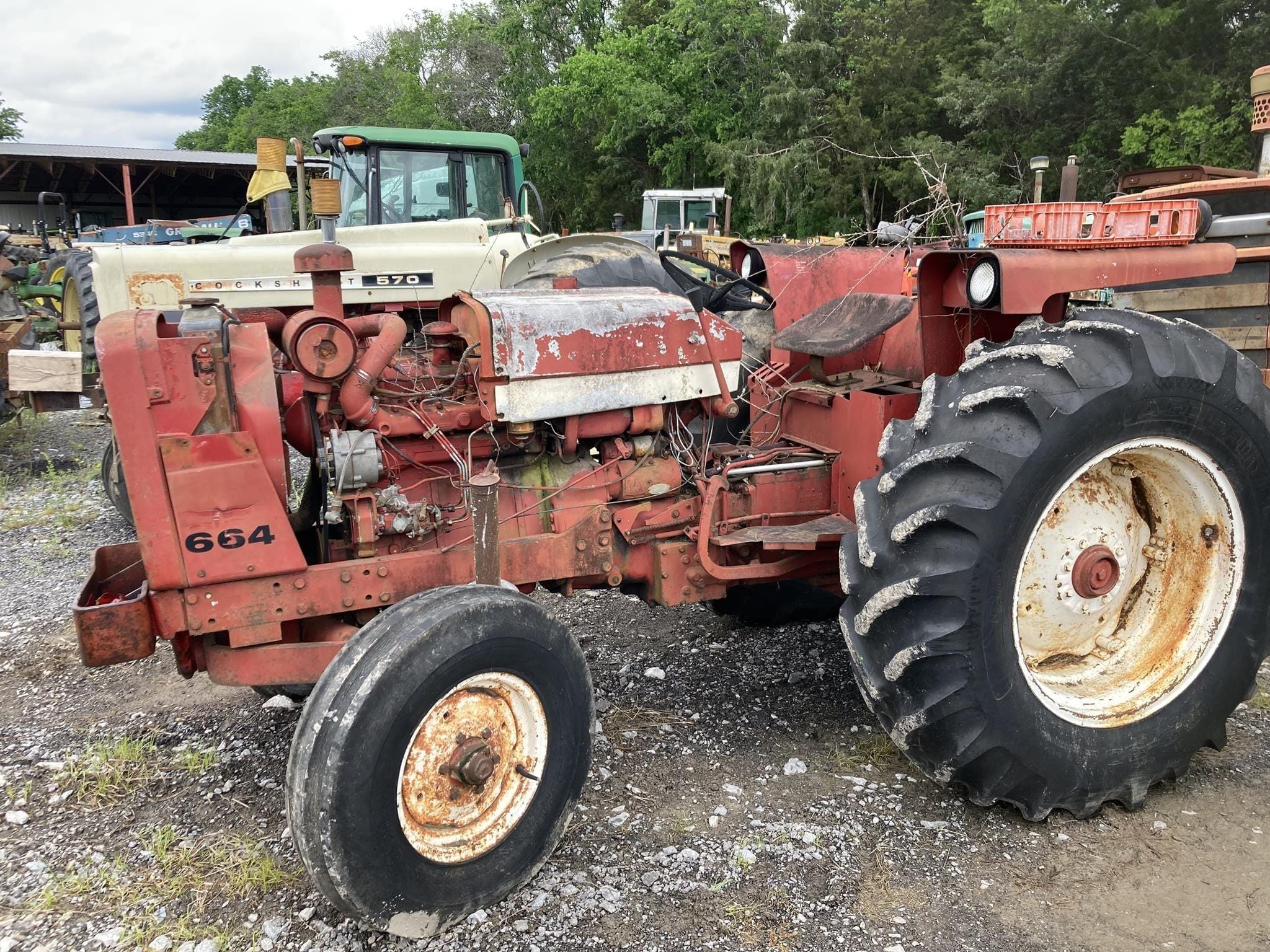 1972 International Harvester 664 Equipment Image0