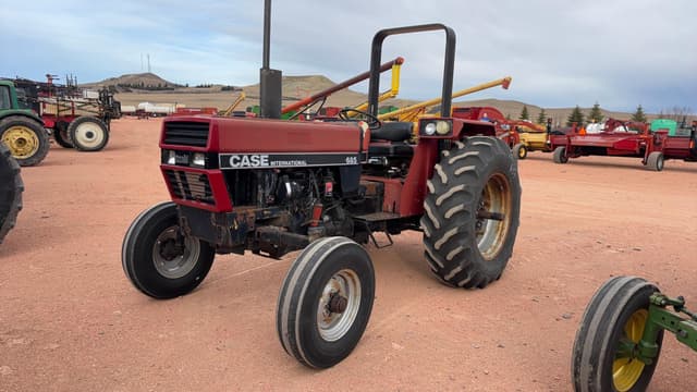 Image of Case IH 685 equipment image 3