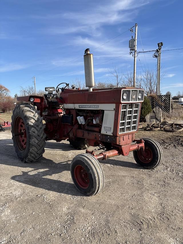 Image of International Harvester 966 equipment image 2