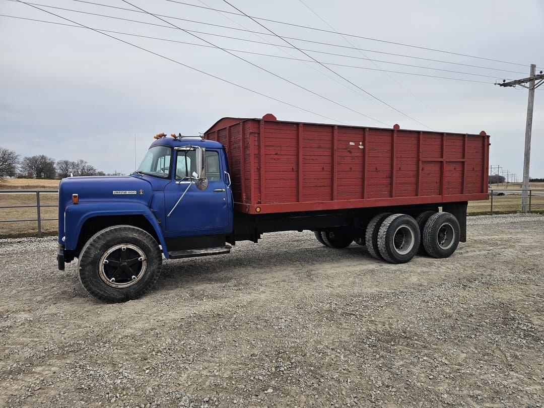 Image of International F1800 Primary image