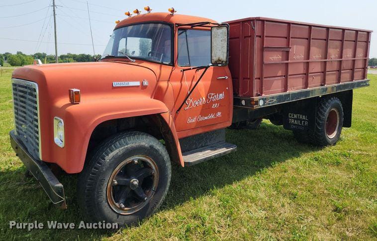 Main image International Loadstar 1600