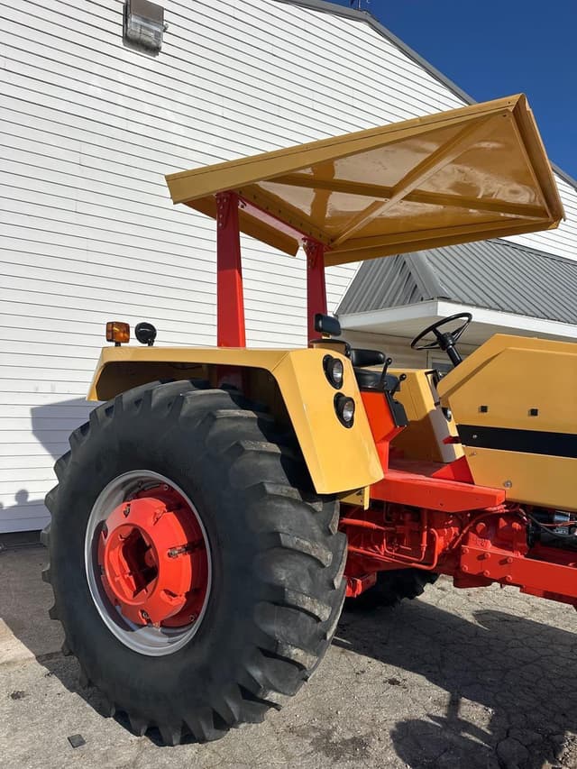 Image of J.I. Case 1270 equipment image 4