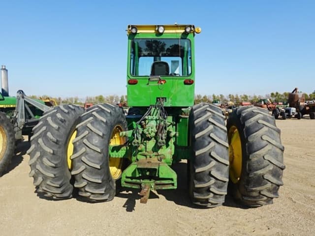Image of John Deere 7520 equipment image 3