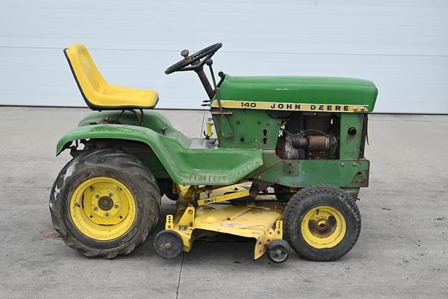Image of John Deere 140 equipment image 1