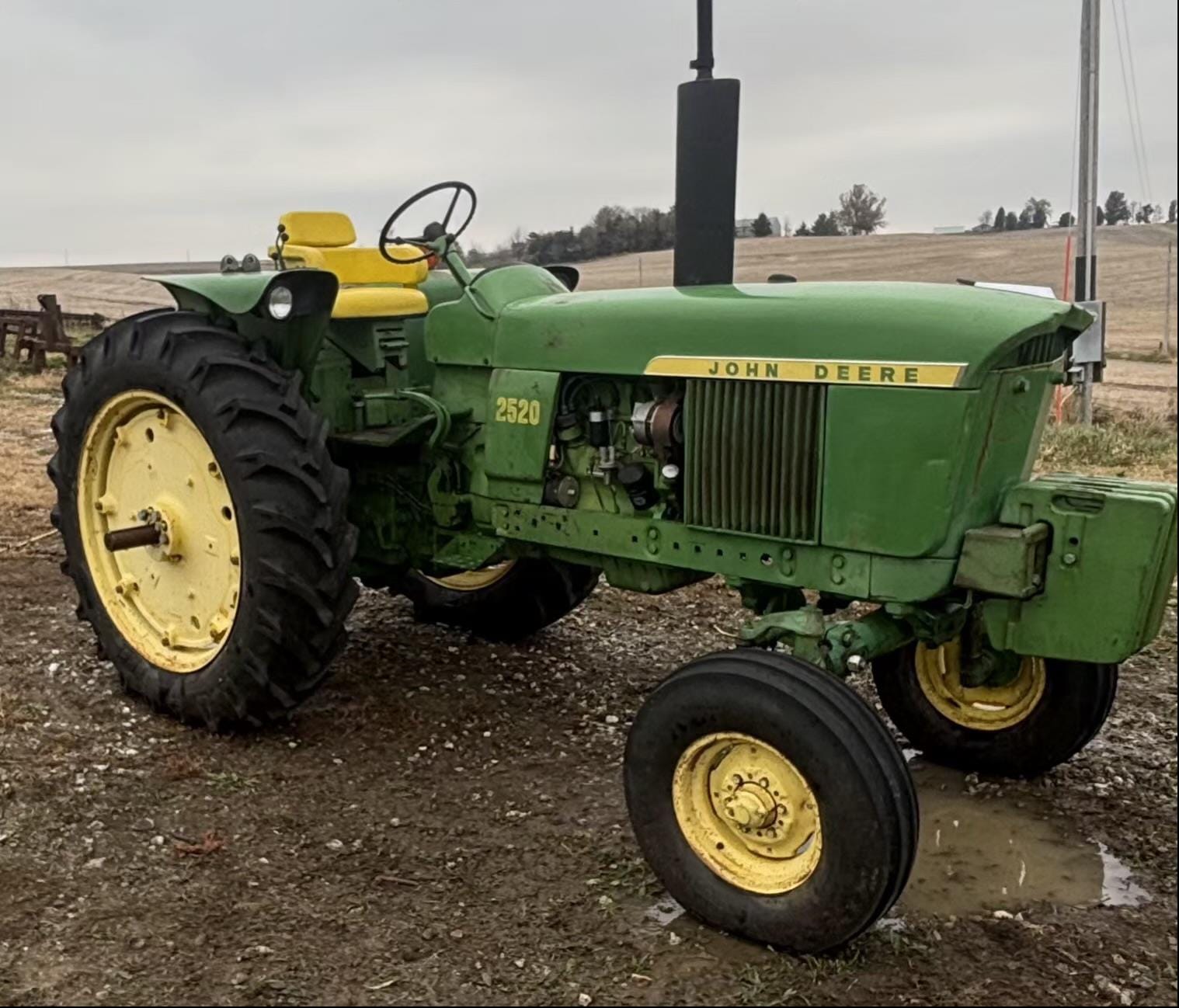 1972 John Deere 2520 Equipment Image0