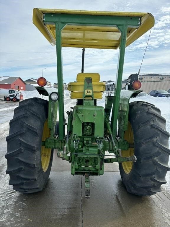 Image of John Deere 3020 equipment image 4