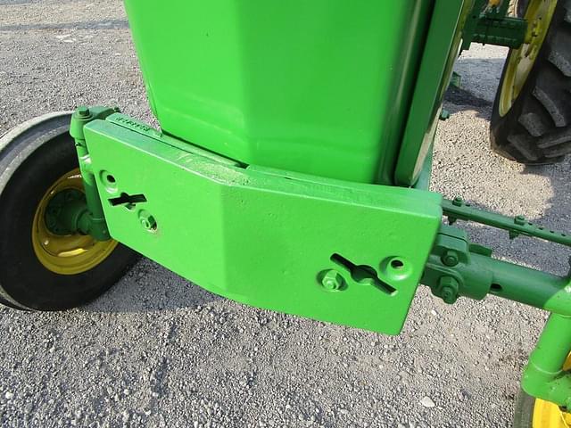 Image of John Deere 3020 equipment image 2