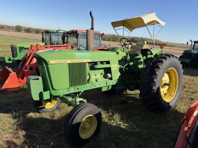Image of John Deere 4000 equipment image 2