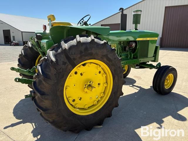 Image of John Deere 4020 equipment image 4
