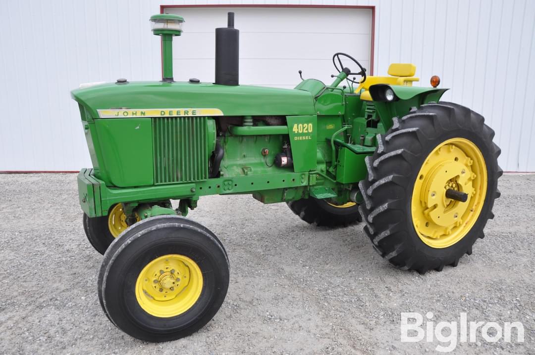 Image of John Deere 4020 Primary image