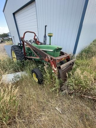 Image of John Deere 4020 equipment image 2