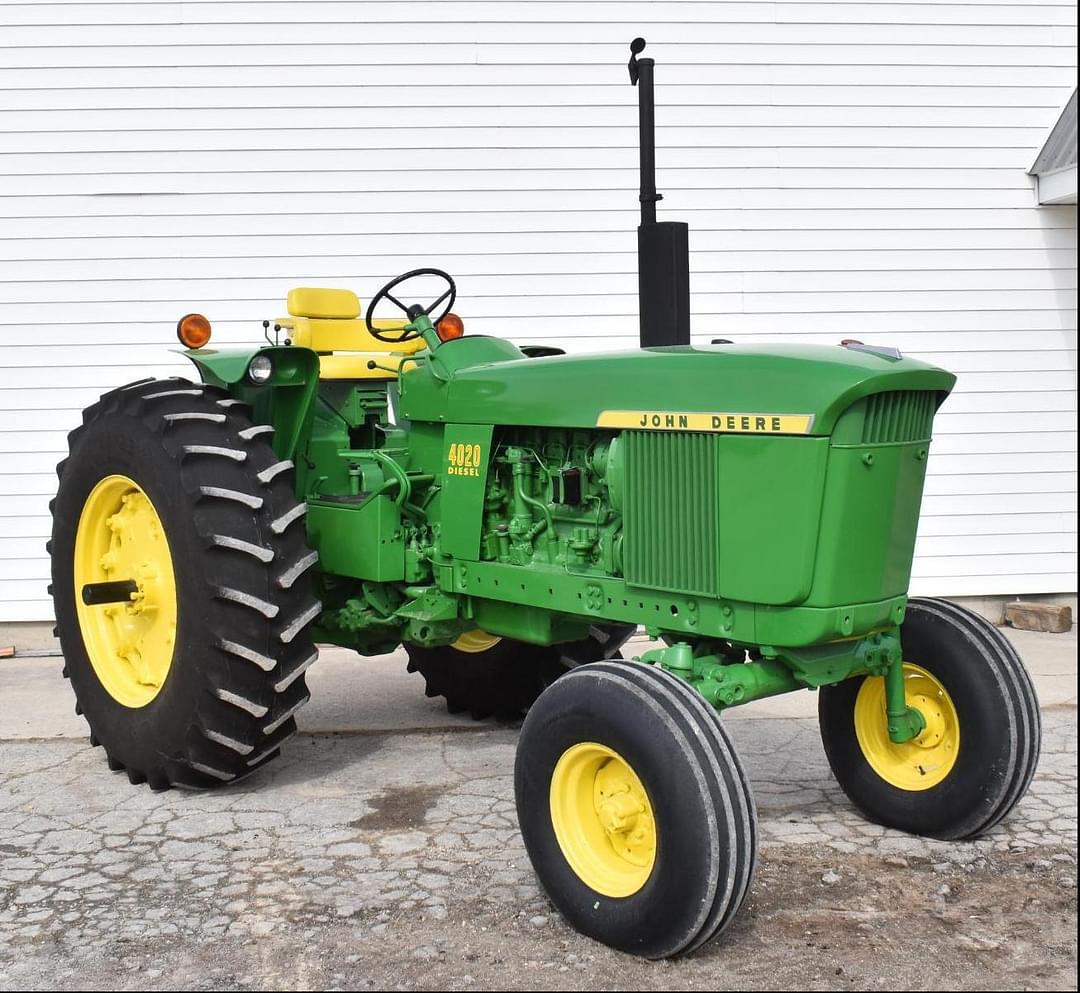 Image of John Deere 4020 Primary image