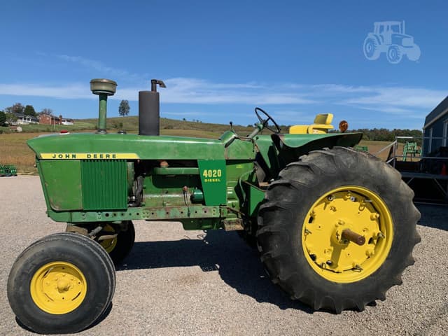 Image of John Deere 4020 equipment image 4