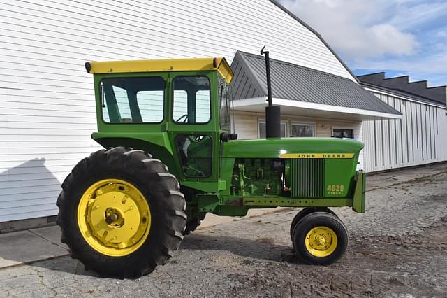 Image of John Deere 4020 equipment image 2