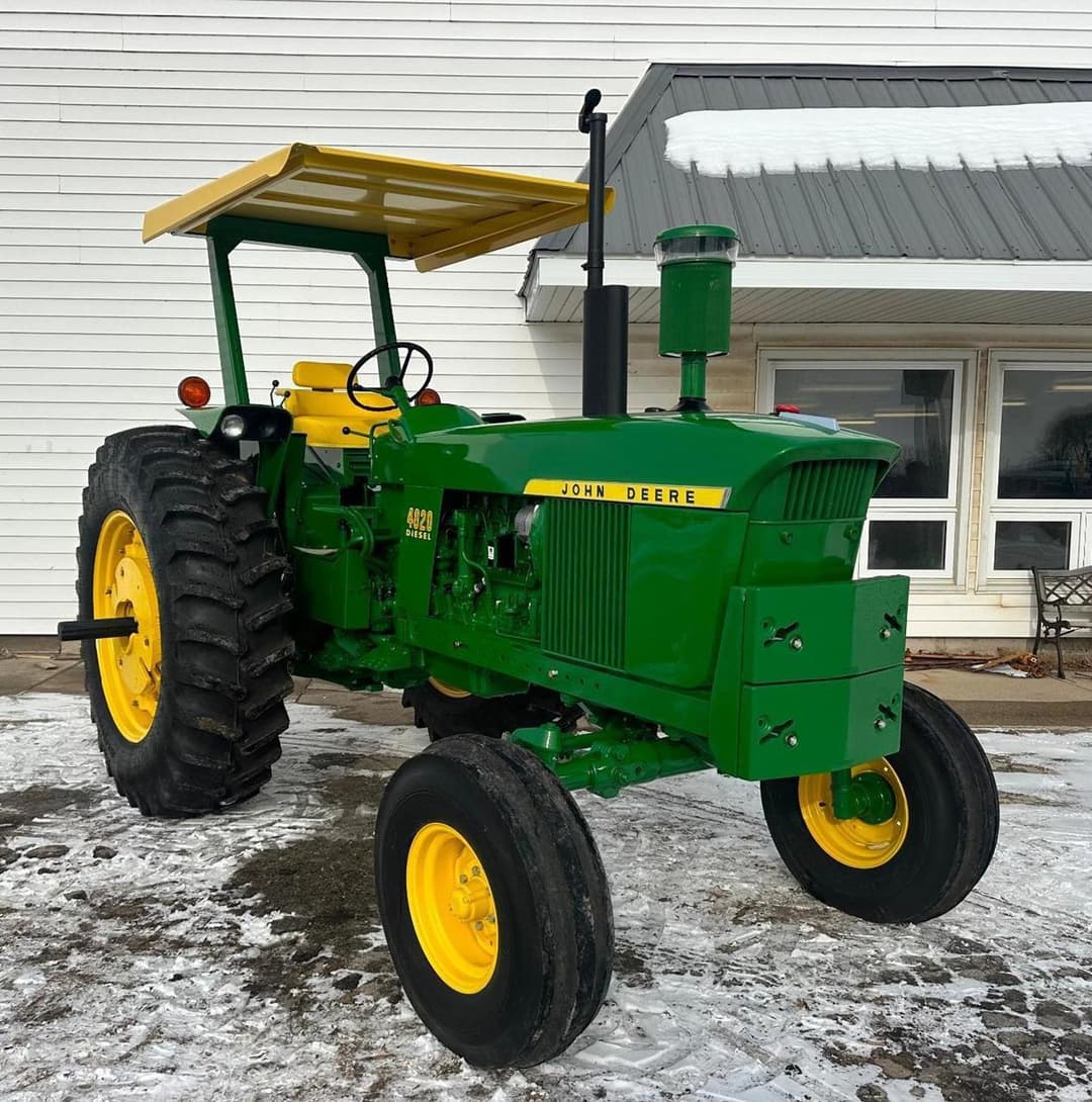 Image of John Deere 4020 Primary image