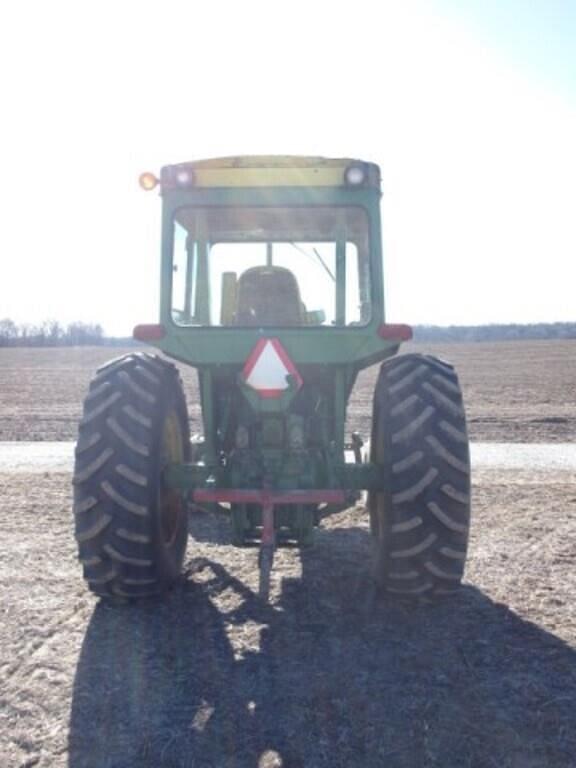 Image of John Deere 4020 equipment image 3