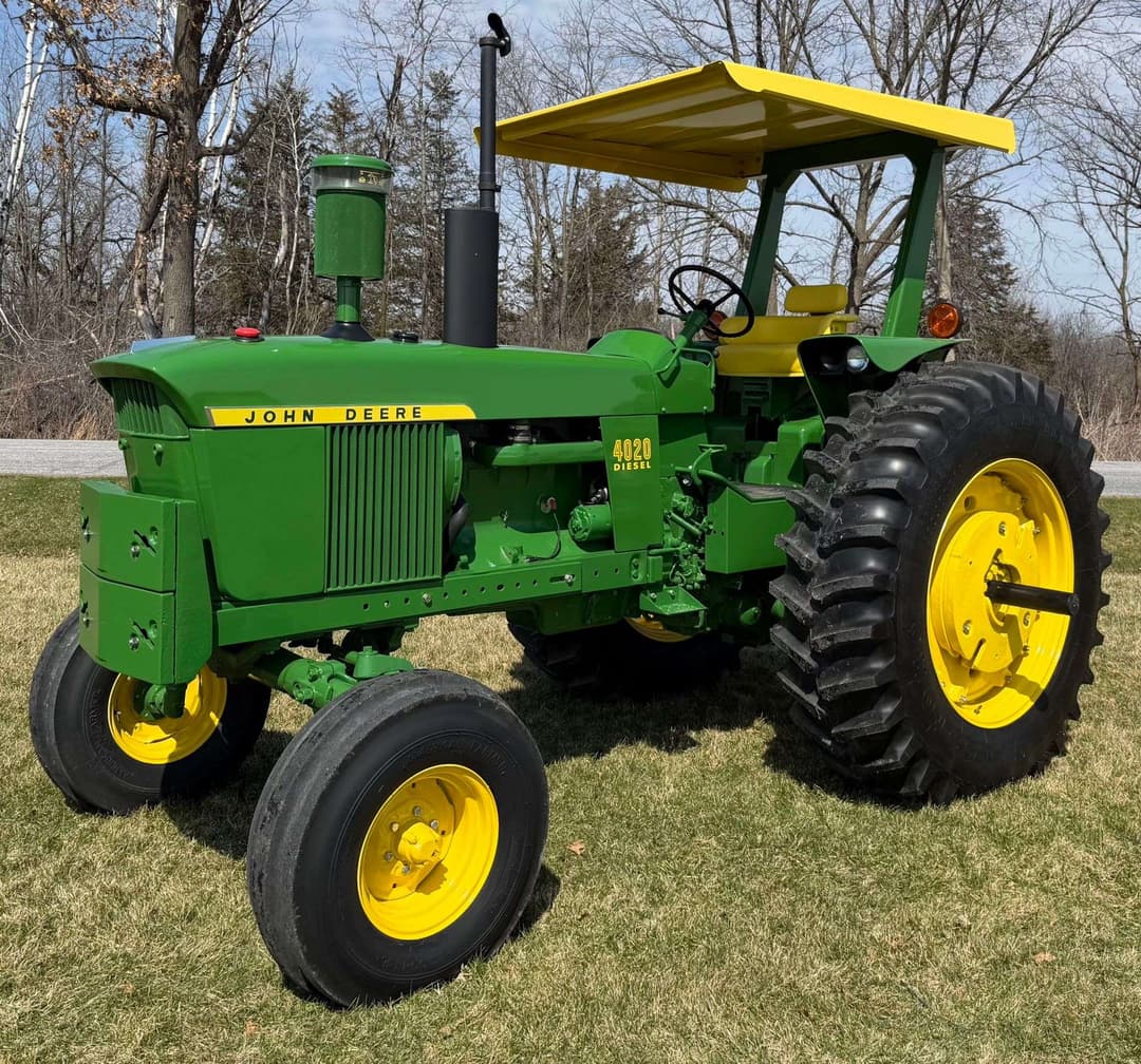 Image of John Deere 4020 Primary image